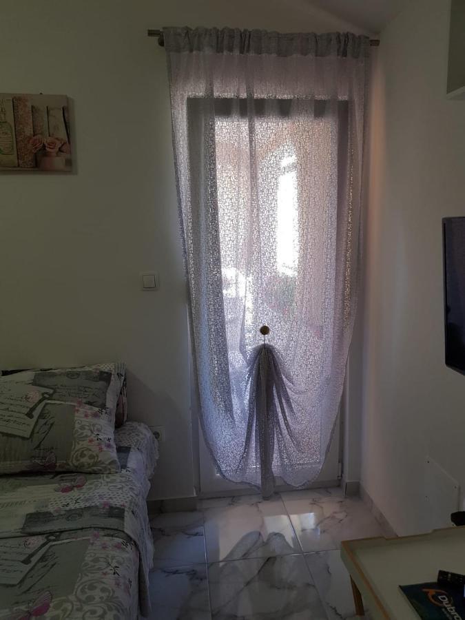 Studio Apartment Lili زادار المظهر الخارجي الصورة